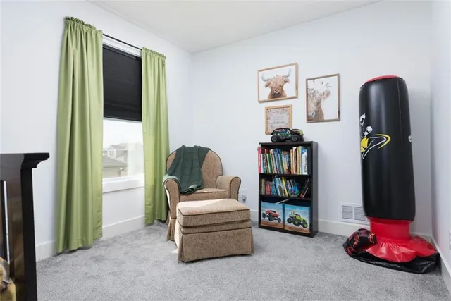 $600,000 | 521 Northeast Hidden View Lane, Lee's Summit, MO 64086