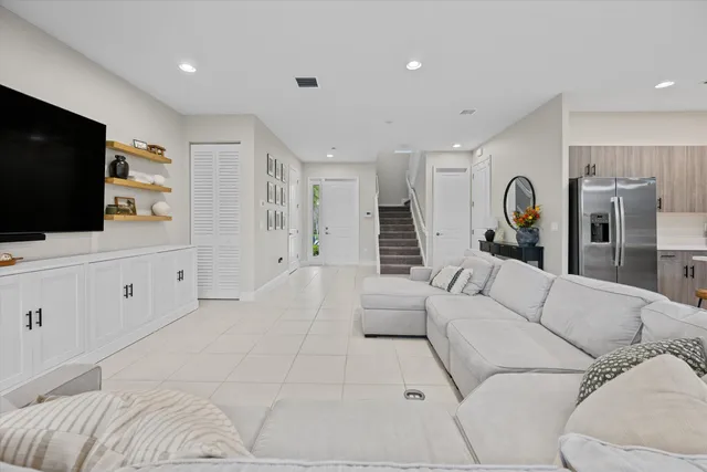 $520,500 | 16264 Sandy Shore Drive, Westlake, FL 33470