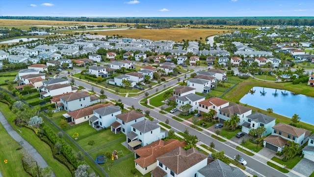 $520,500 | 16264 Sandy Shore Drive, Westlake, FL 33470