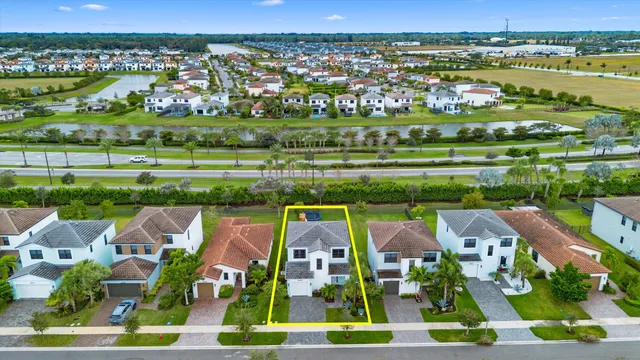 $520,500 | 16264 Sandy Shore Drive, Westlake, FL 33470