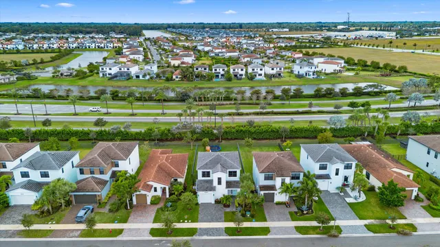 $520,500 | 16264 Sandy Shore Drive, Westlake, FL 33470