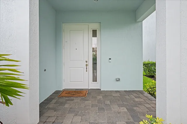 $520,500 | 16264 Sandy Shore Drive, Westlake, FL 33470