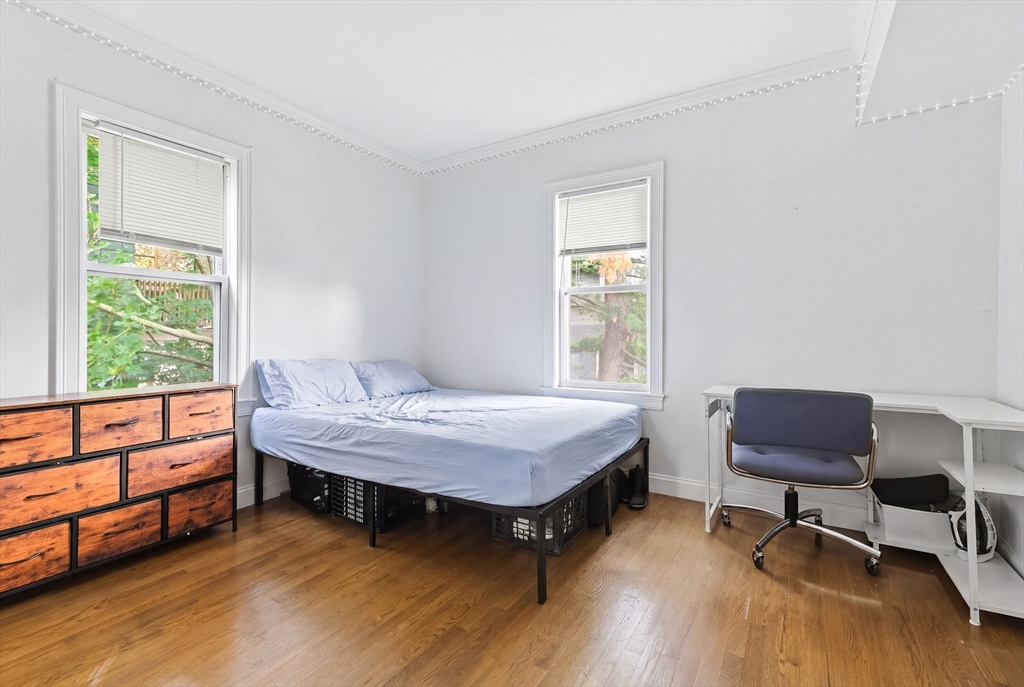 39 Glen Road Boston, MA 02130 - Photo 21 of 42