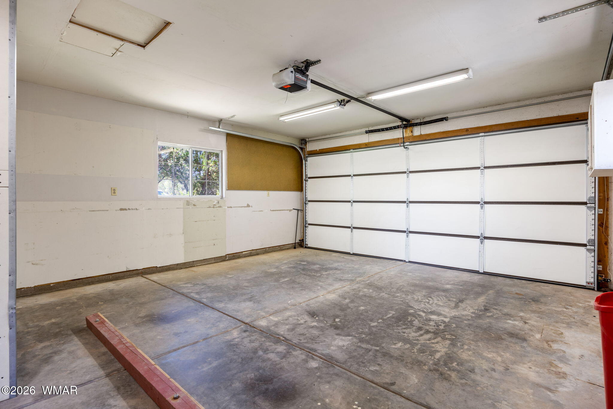 3130 Ranch Road Overgaard, AZ 85933 - Photo 15 of 35