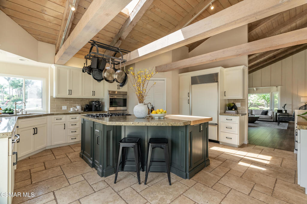 11780 Barranca Road Camarillo, CA 93012 - Photo 11 of 76