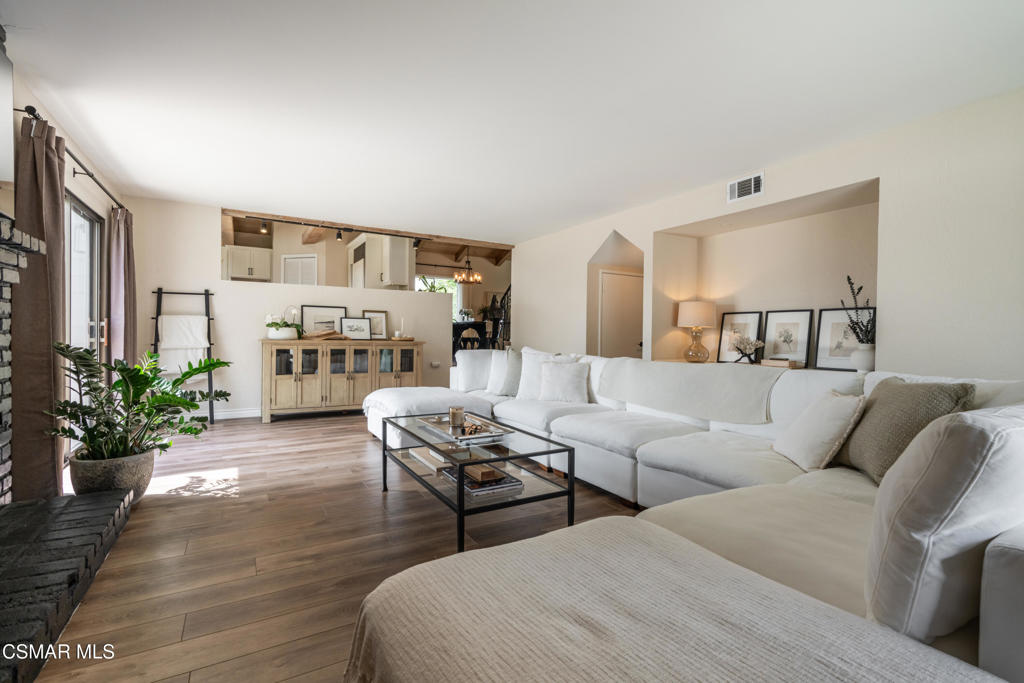 11780 Barranca Road Camarillo, CA 93012 - Photo 16 of 76