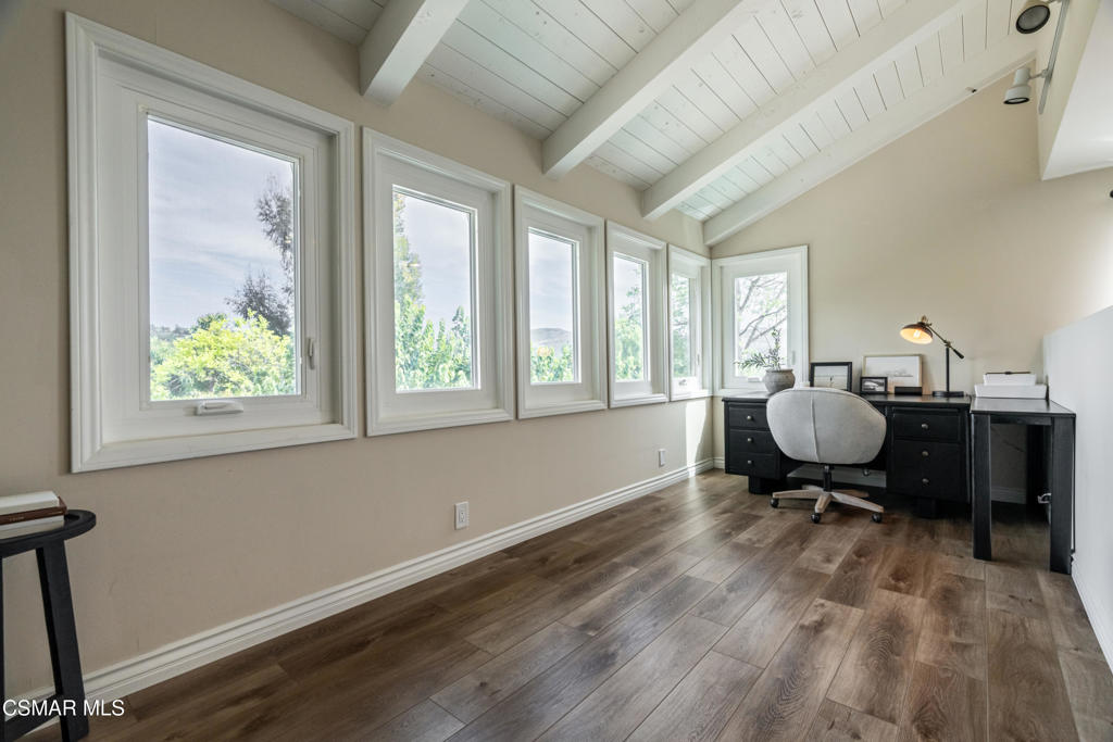 11780 Barranca Road Camarillo, CA 93012 - Photo 21 of 76