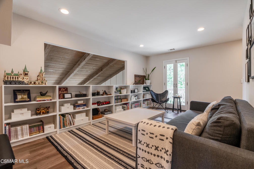 11780 Barranca Road Camarillo, CA 93012 - Photo 25 of 76