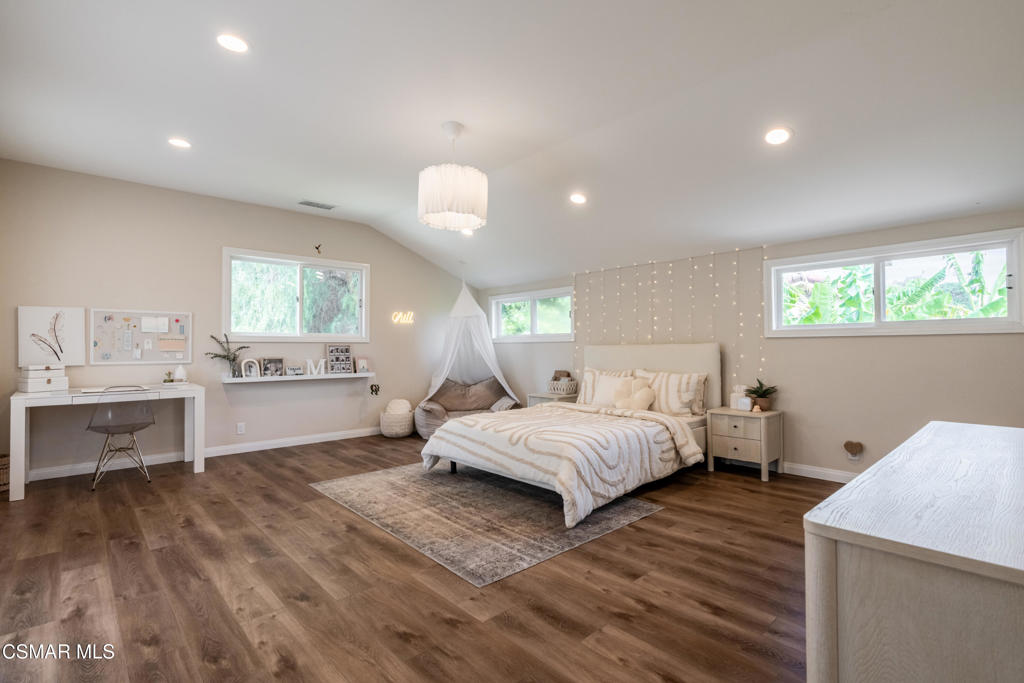 11780 Barranca Road Camarillo, CA 93012 - Photo 27 of 76