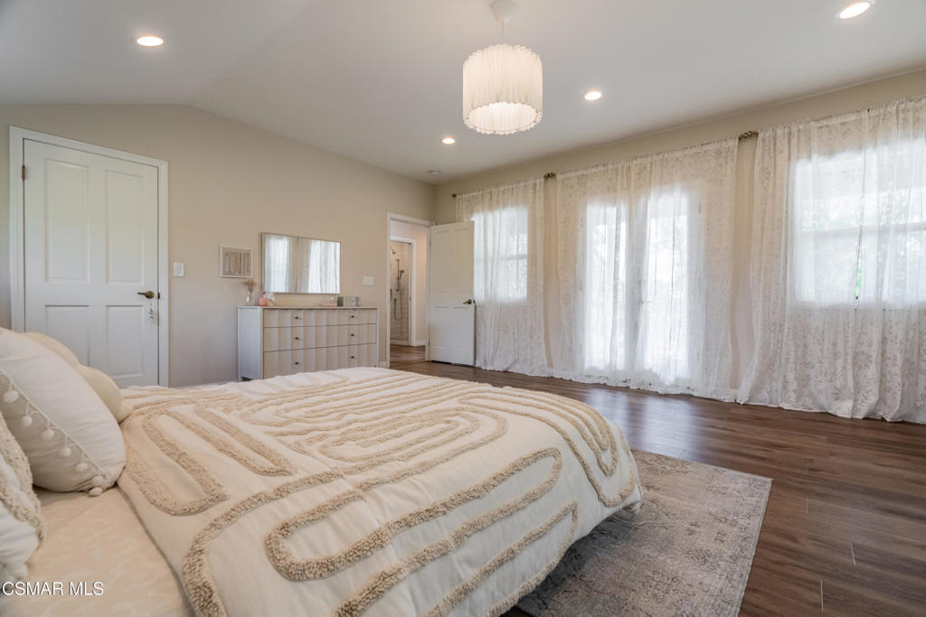 11780 Barranca Road Camarillo, CA 93012 - Photo 28 of 76