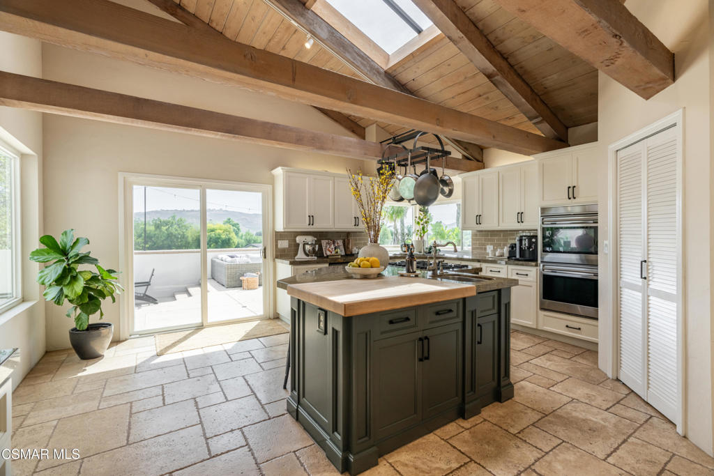 11780 Barranca Road Camarillo, CA 93012 - Photo 10 of 76