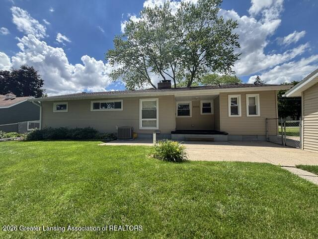 2106 Byrnes Road Lansing, MI 48906 - Photo 45 of 51 IMG_1578