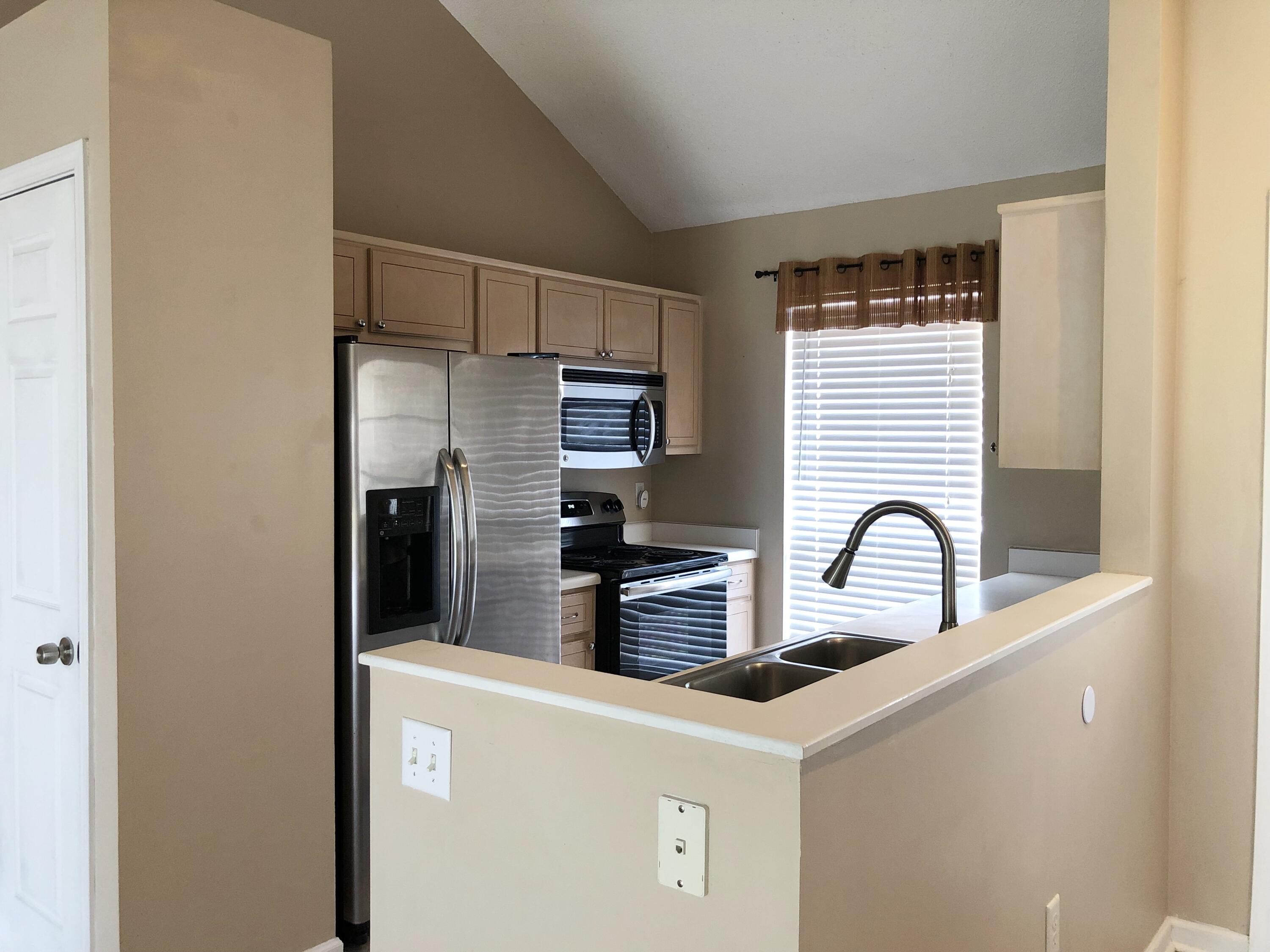 209 Vía Largo Santa Rosa Beach, FL 32459 - Photo 17 of 60 Kitchen 1