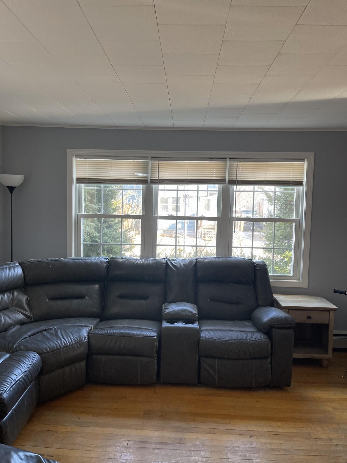 8 Bemis Street Livermore Falls, ME 04254 - Photo 14 of 23 0416 livingroom