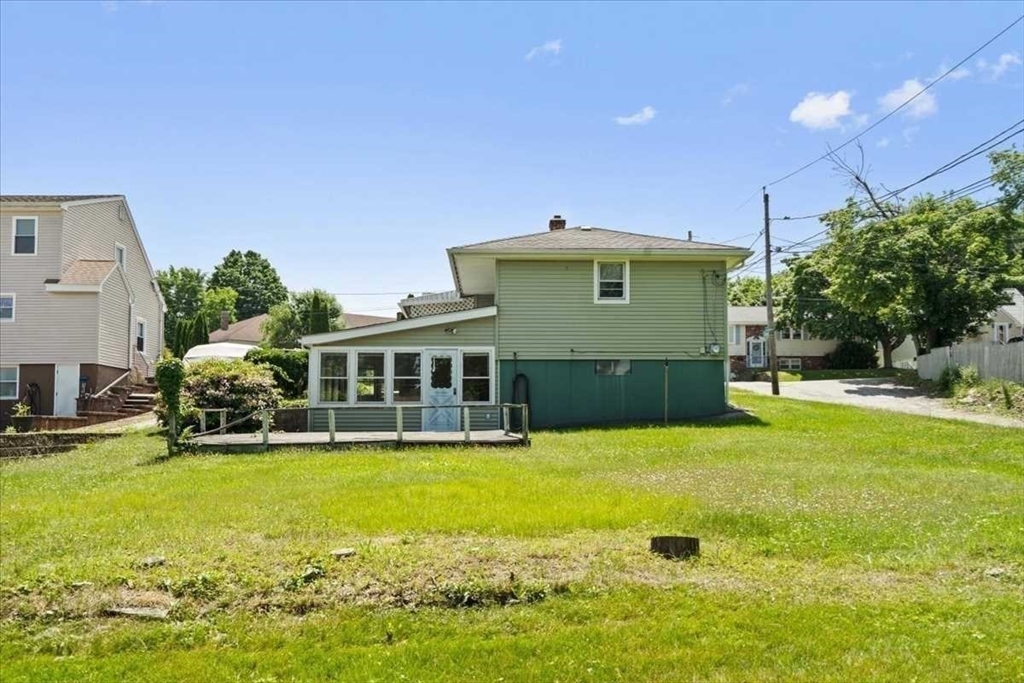 177 Orient Street Worcester, MA 01604 - Photo 6 of 29