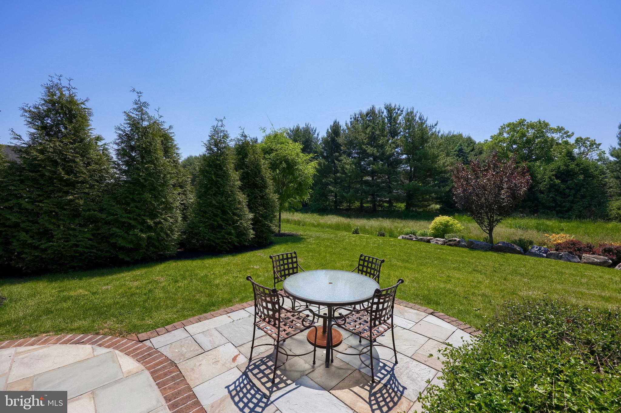 428 Southampton Drive Lititz, PA 17543 - Photo 7 of 60 Patio