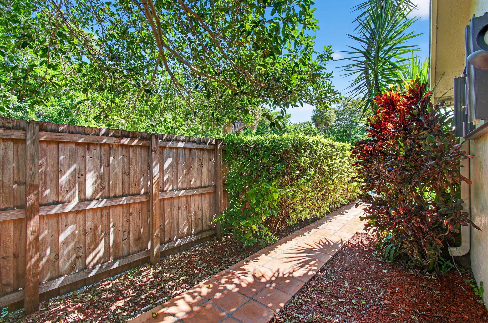 7745 Stanway Place Boca Raton, FL 33433 - Photo 63 of 90 65-web-or-mls-057_DSC_0644