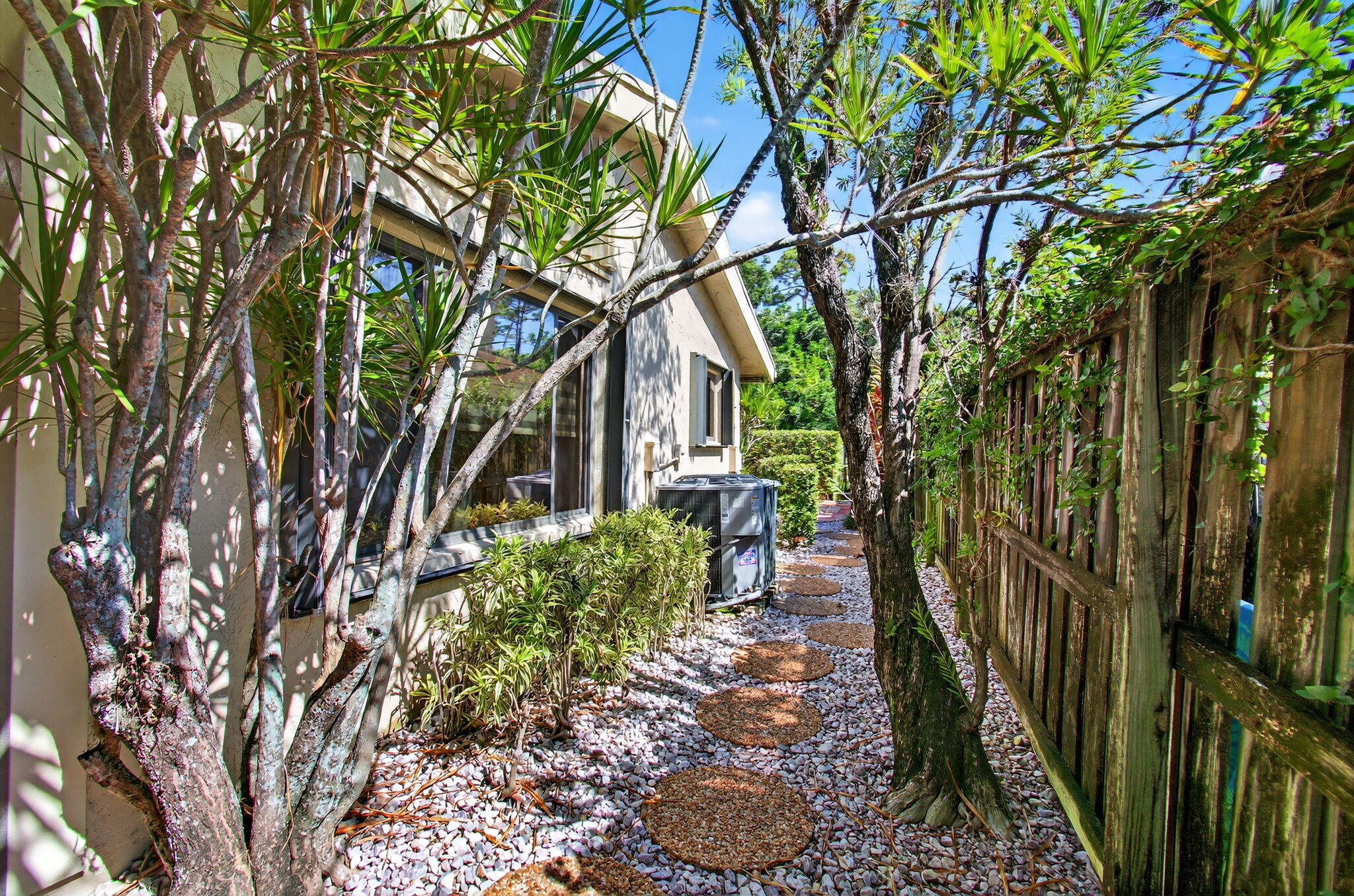 7745 Stanway Place Boca Raton, FL 33433 - Photo 66 of 90 68-web-or-mls-060_DSC_0666