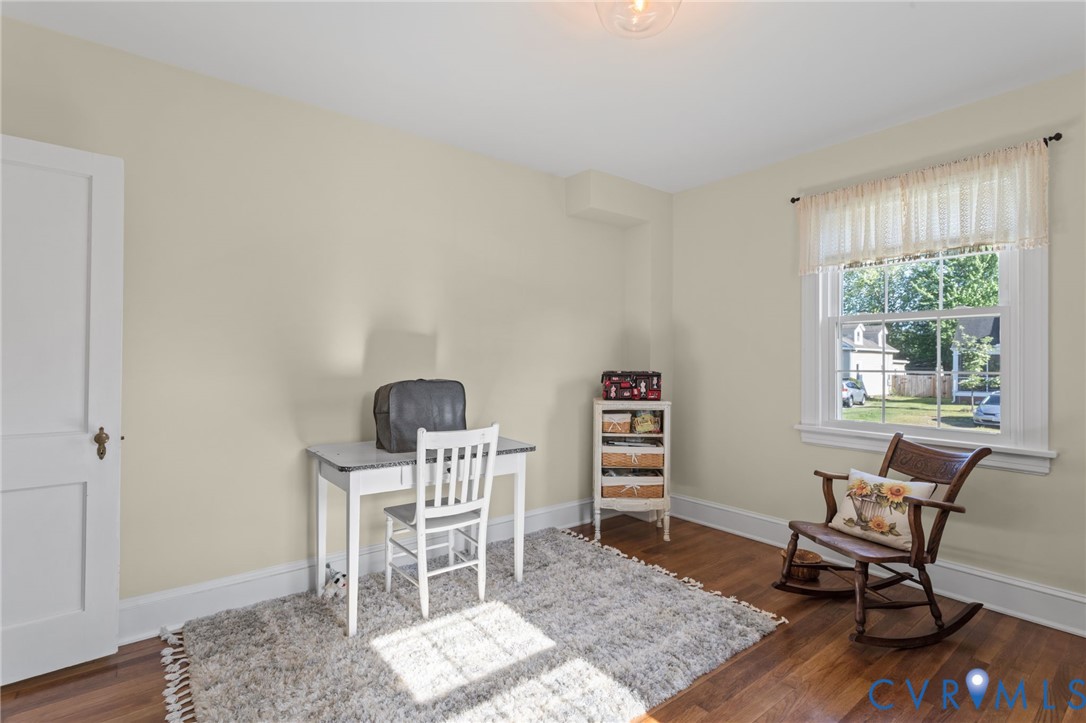2116 Maplewood Road Henrico, VA 23228 - Photo 17 of 48 1st Flr Front Bedroom used as an office