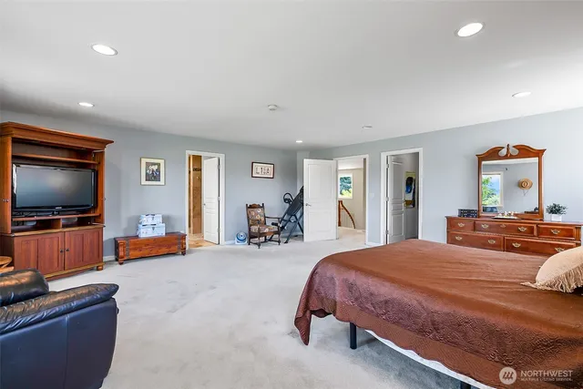 $1,325,000 | 828 Highway 532, Camano Island, WA 98282