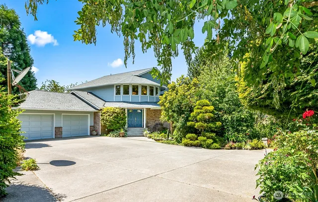 $1,325,000 | 828 Highway 532, Camano Island, WA 98282