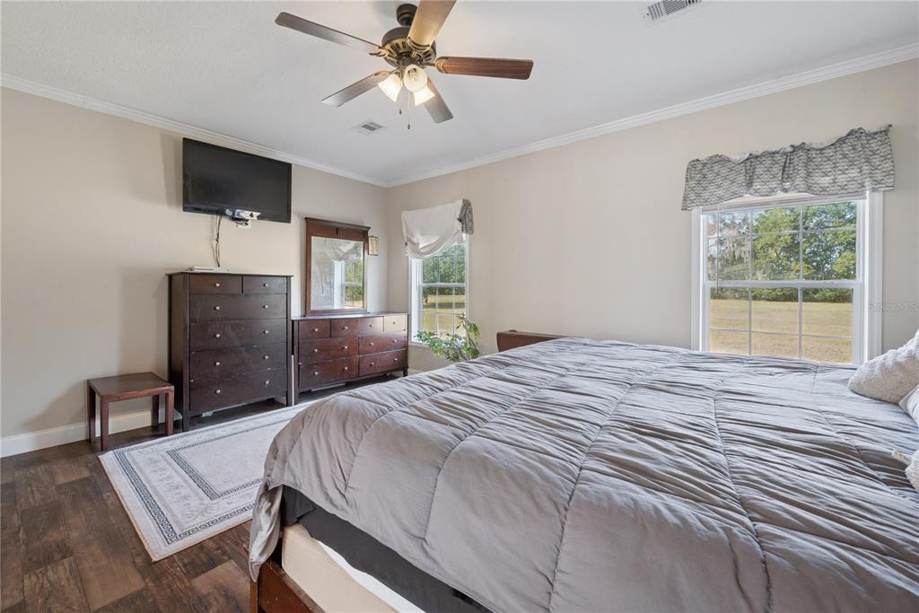 129 Perry Road Hawthorne, FL 32640 - Photo 32 of 59 Gallery Image 32