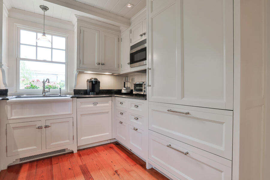 37 Tisbury Road Edgartown, MA 02539 - Photo 11 of 43 37-W-Tisbury-39