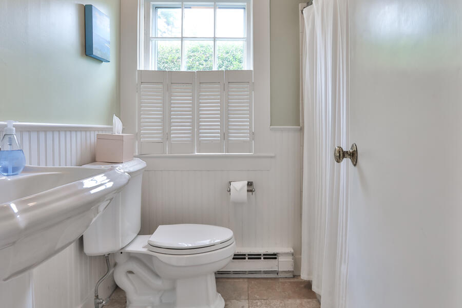 37 Tisbury Road Edgartown, MA 02539 - Photo 22 of 43 37-W-Tisbury-31