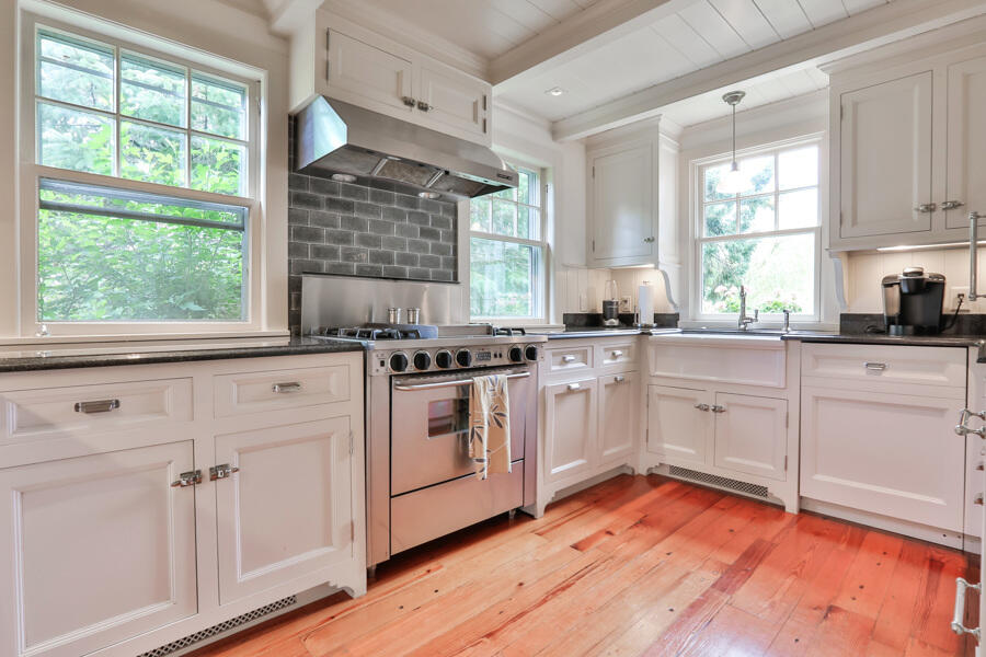37 Tisbury Road Edgartown, MA 02539 - Photo 9 of 43 37-W-Tisbury-37