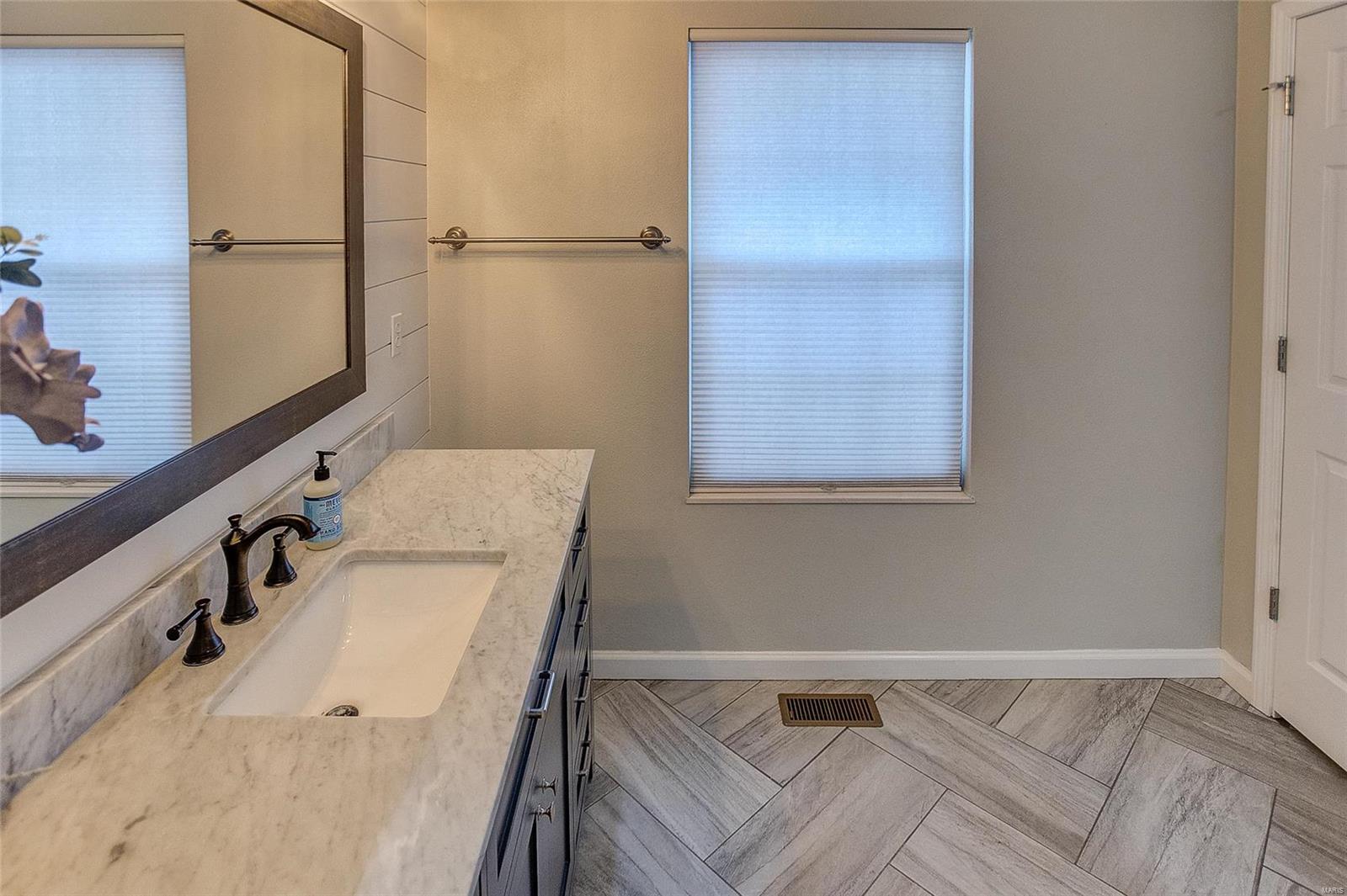 116 Starlight Drive Belleville, IL 62226 - Photo 28 of 45