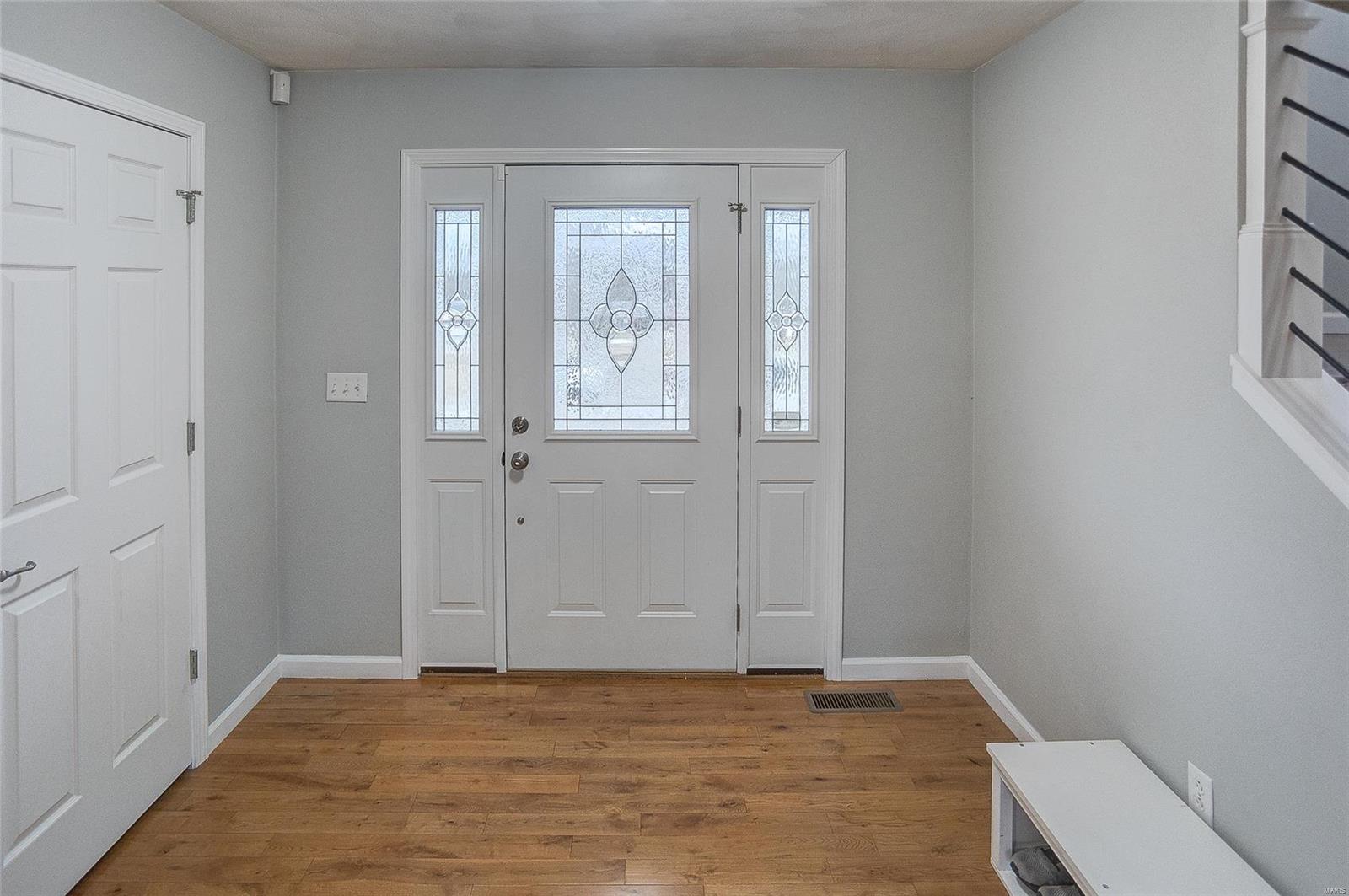 116 Starlight Drive Belleville, IL 62226 - Photo 3 of 45