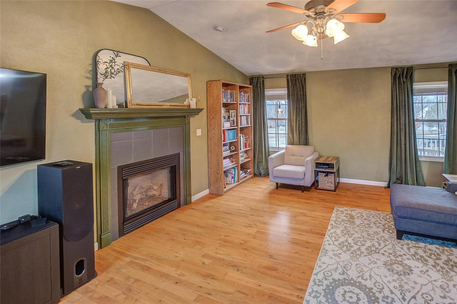 116 Starlight Drive Belleville, IL 62226 - Photo 6 of 45