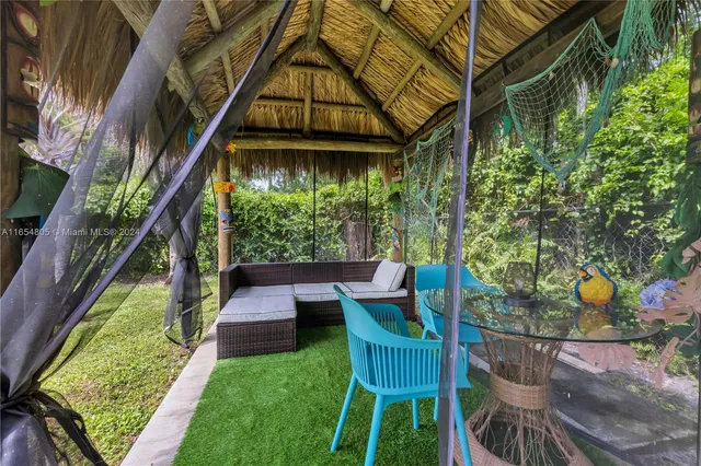 $618,995 | 1539 Funston Street, Hollywood, FL 33020