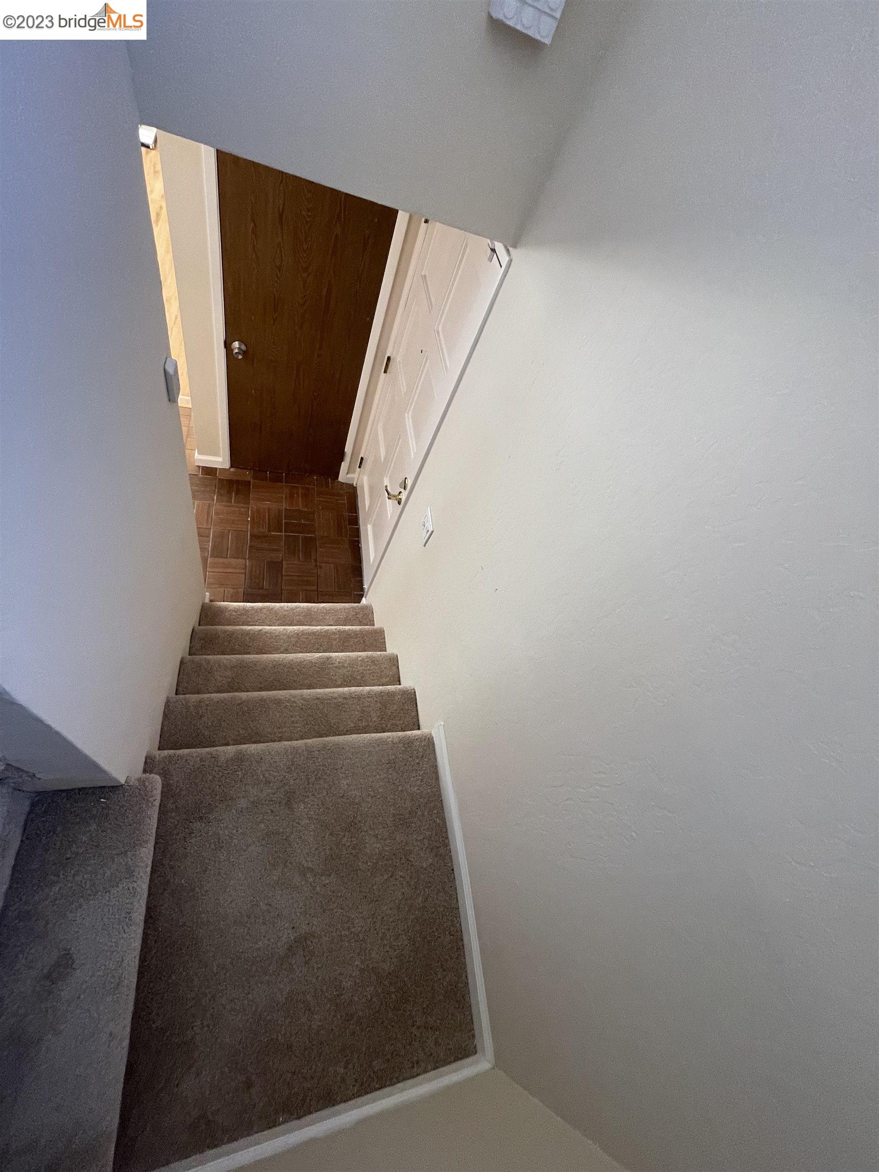 3901 Clayton Road, Unit 57 Concord, CA 94521 - Photo 13 of 40 a view of entryway