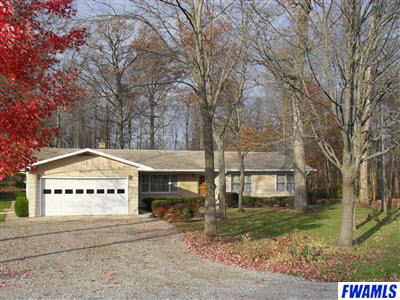 2215 Maples Road Fort Wayne, IN 46816 - Photo 2 of 28