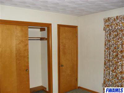 2215 Maples Road Fort Wayne, IN 46816 - Photo 17 of 28