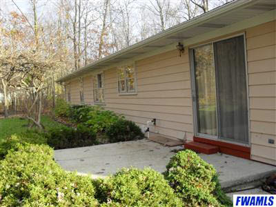 2215 Maples Road Fort Wayne, IN 46816 - Photo 4 of 28