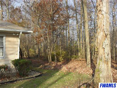 2215 Maples Road Fort Wayne, IN 46816 - Photo 8 of 28