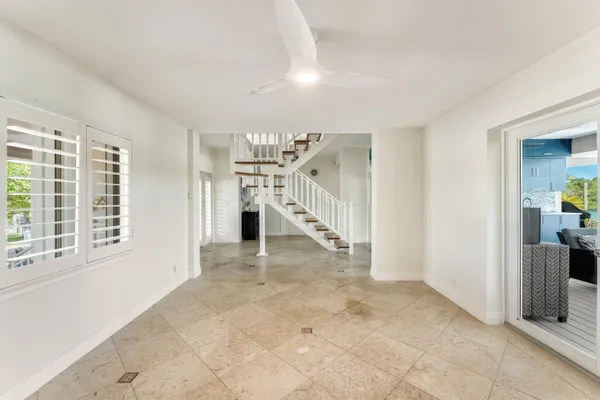 $5,000,000 | 171 Kahiki Drive, Tavernier, FL 33070