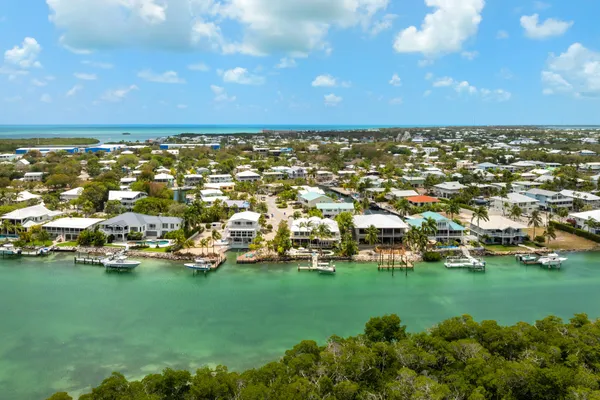 $5,000,000 | 171 Kahiki Drive, Tavernier, FL 33070