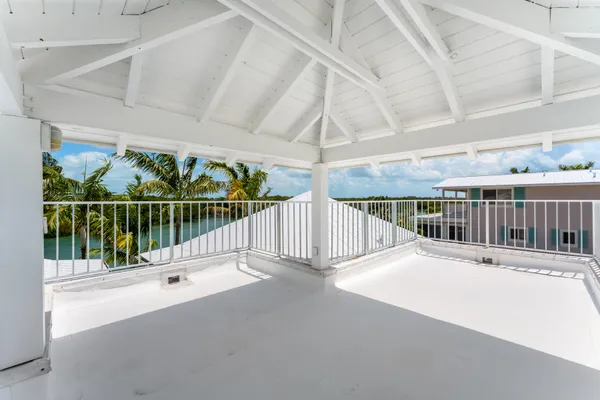 $5,000,000 | 171 Kahiki Drive, Tavernier, FL 33070