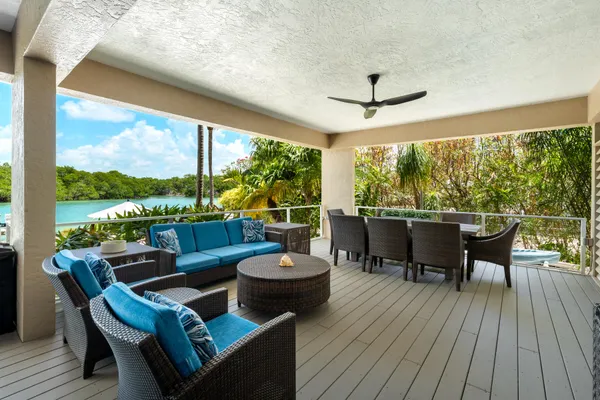 $5,000,000 | 171 Kahiki Drive, Tavernier, FL 33070