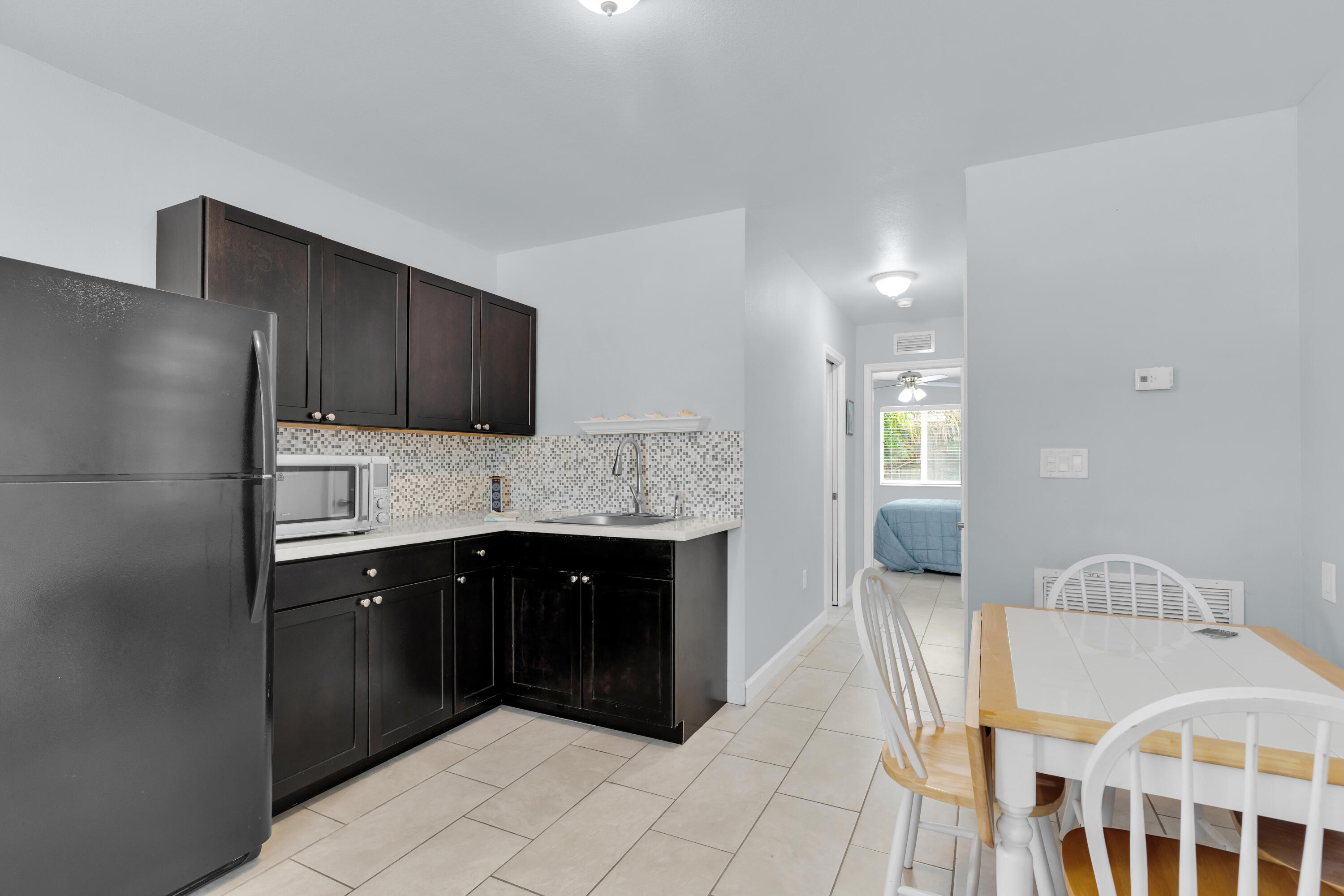417 3rd Street Key Largo, FL 33037 - Photo 39 of 64 38