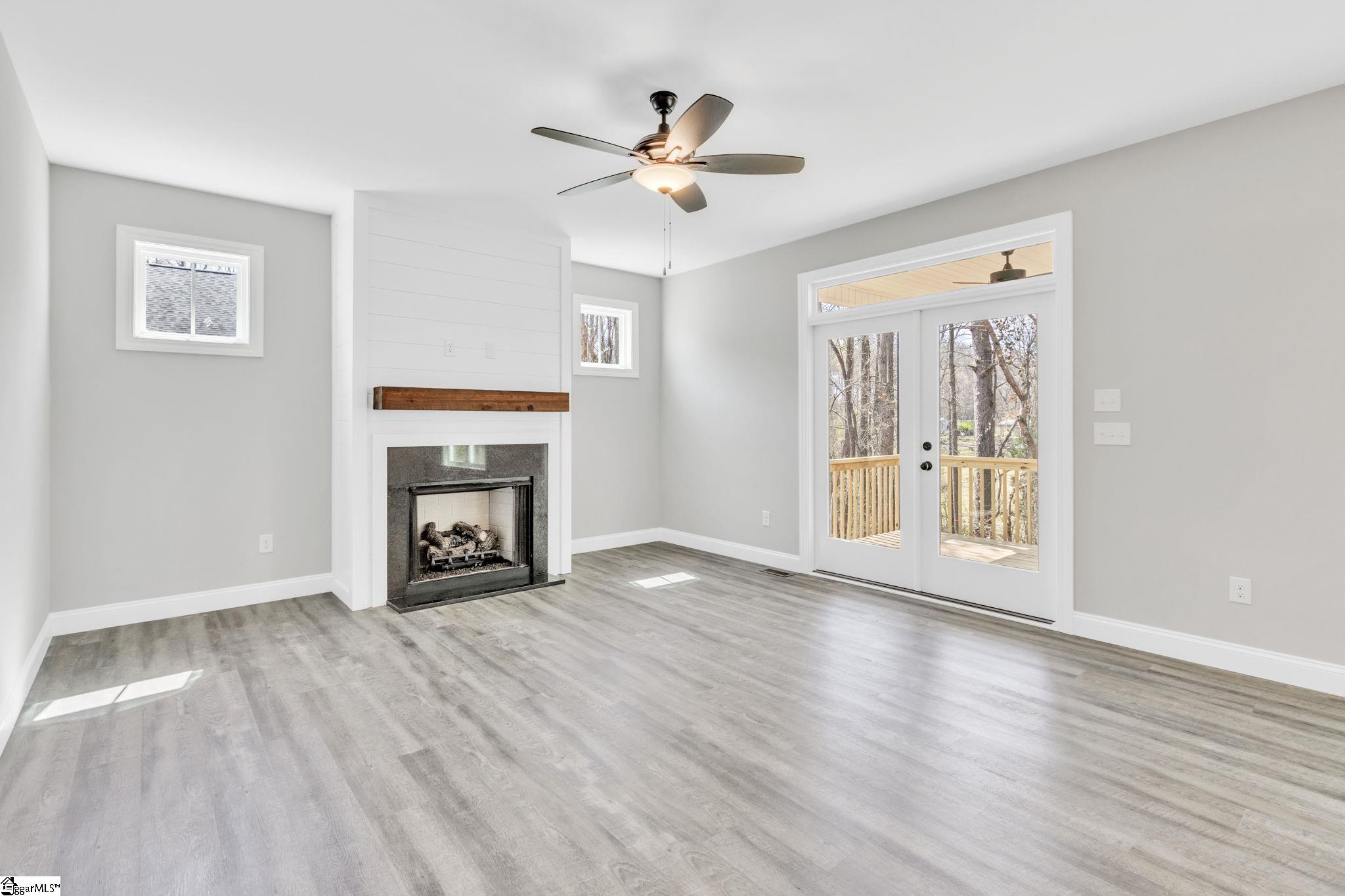 2253 Fews Chapel Road Greer, SC 29651 - Photo 11 of 27