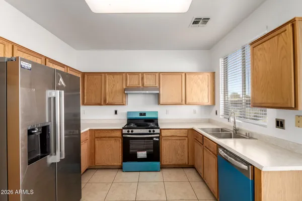 $1,945 | 1501 South 113th Drive, Avondale, AZ 85323
