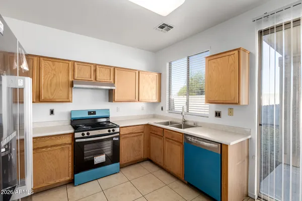 $1,945 | 1501 South 113th Drive, Avondale, AZ 85323