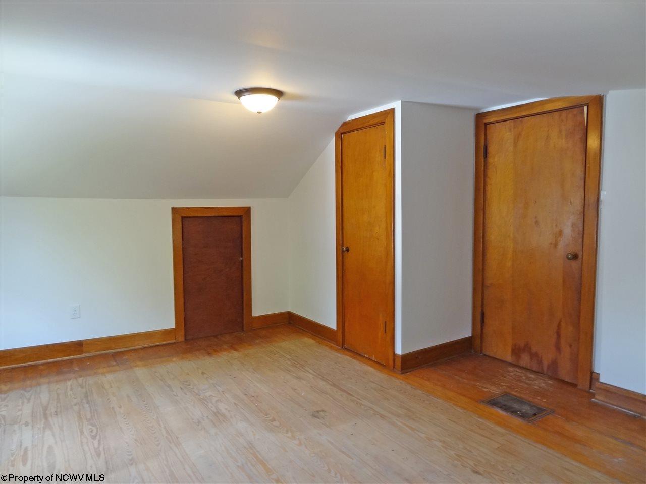 225 Ridgeley Road Morgantown, WV 26505 - Photo 22 of 30 Gallery Image 22