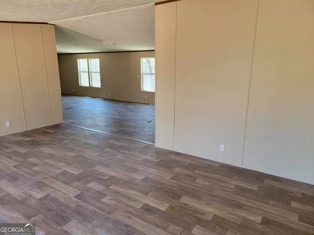 $1,800 | 5012 N Highway, Newnan, GA 30265