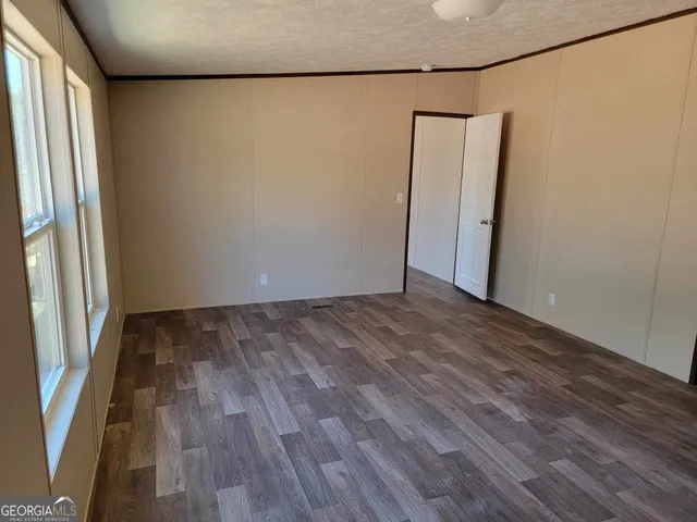 $1,800 | 5012 N Highway, Newnan, GA 30265