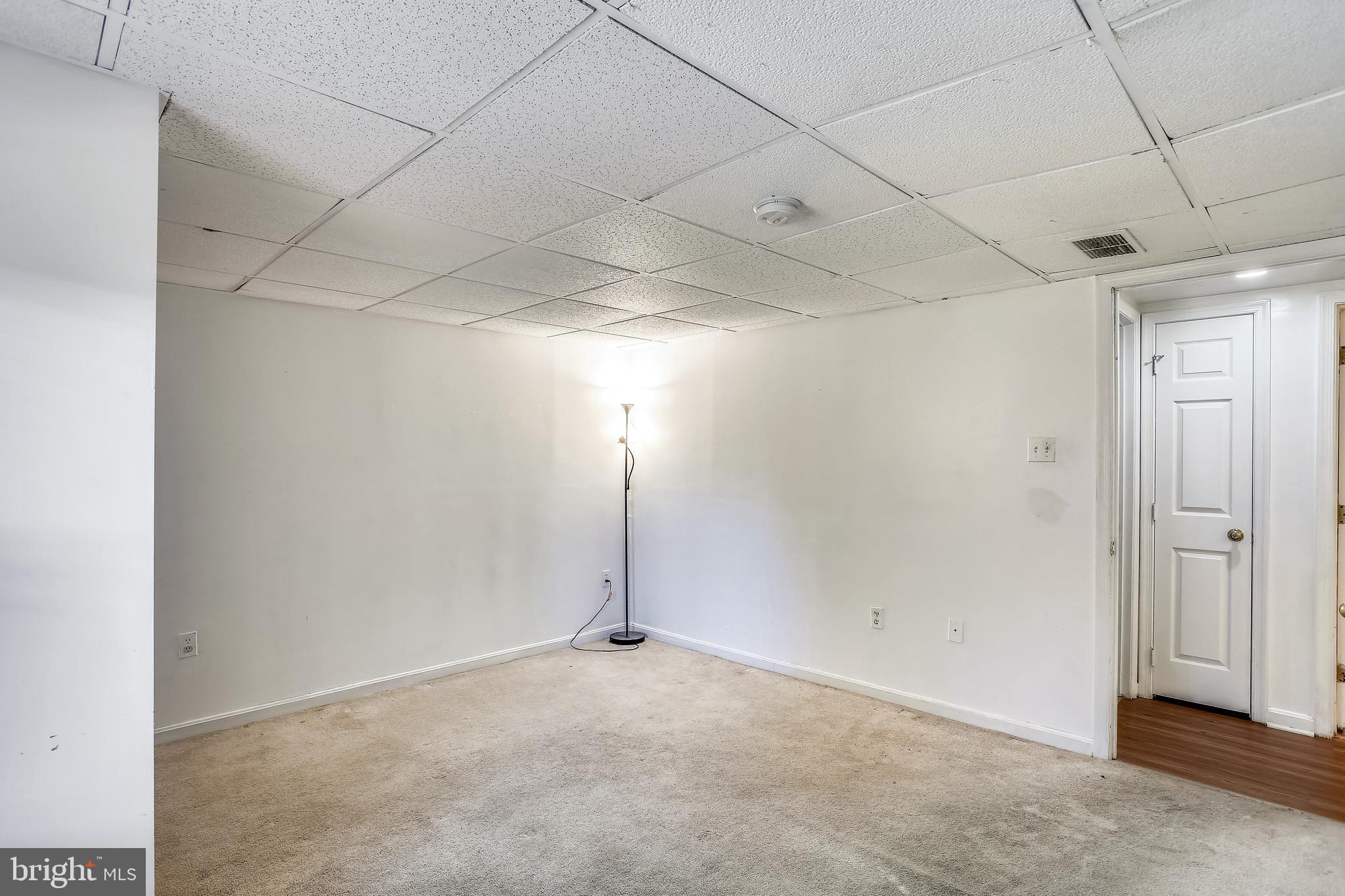 9522 Old Lantern Way Laurel, MD 20723 - Photo 28 of 32